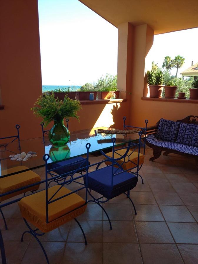 Casa Bon' Aria Fronte Mare Sud Sardegna Villa La Maddalena  Bagian luar foto