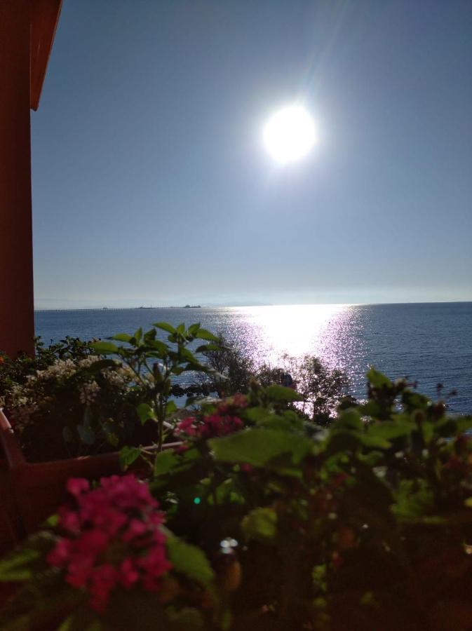 Casa Bon' Aria Fronte Mare Sud Sardegna Villa La Maddalena  Bagian luar foto